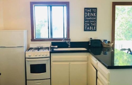 Cielito House | Charming 1-bedroom house with WiFi, AC in peaceful Santa Barbara