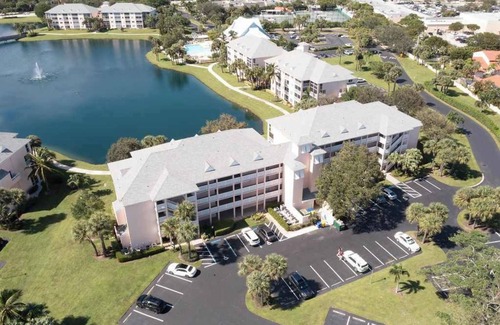 Jupiter Apartment | Charming 1-Bedroom, 1.5-Bathroom Apartment in Desirable Jupiter Bay – Steps from