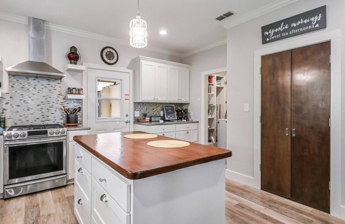 Gilmer House | Charming 1-bedroom-1 bath home for TWO in peaceful and quiet setting