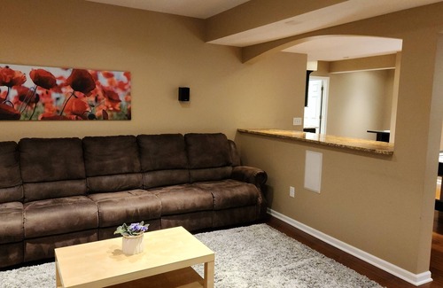Powell House | Charming 1-bedroom 2 baths in lovely Powell with a private entrance