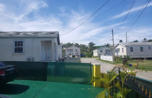 West Coast Apartment | Charming 1-bedroom apartment in Barbados close to U.S. Embassy and Airport