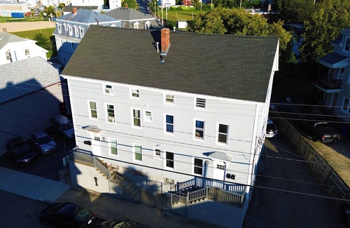 Fall River Apartment | Charming 1-bedroom apartment with WiFi, AC in enchanting Fall River