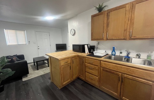 Farmington Apartment | Charming 1-bedroom apartment in enchanting Farmington with AC