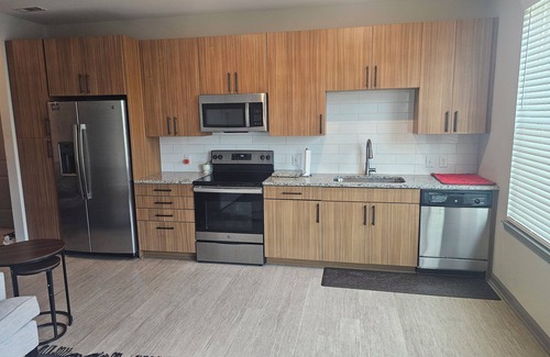 Charlotte Apartment | Charming 1-bedroom apartment in pleasant Charlotte with AC, fitness area