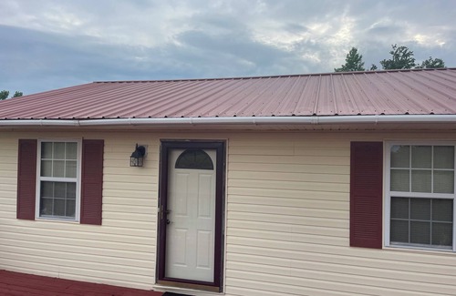Lumberton Apartment | Charming 1-bedroom apartment in Lumberton with AC