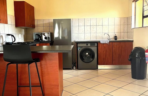 Polokwane Apartment | Charming 1-bedroom apartment in pleasant Polokwane with WiFi