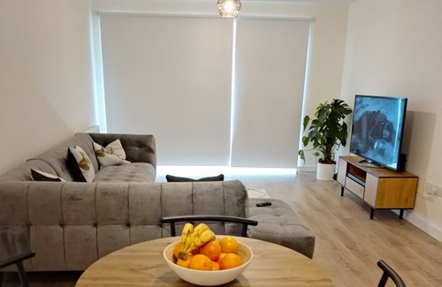 Sutton Cross Apartment | Charming 1-bedroom apartment in delightful Dublin 13 with WiFi