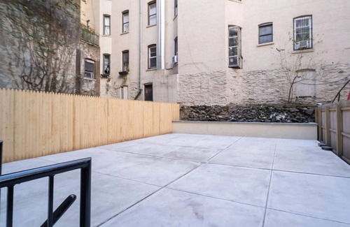 Manhattan Valley Apartment | Charming 1-bedroom apartment in fantastic New York with AC, WiFi