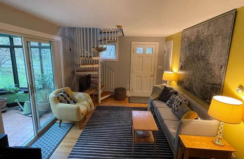 Richmond Apartment | Charming 1-bedroom apartment in Richmond, MA