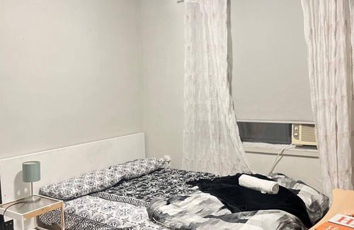 York Apartment | Charming 1-bedroom apartment with AC and WiFi in lovely Toronto