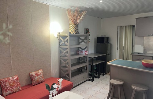 Pa'ofa'i Apartment | Charming 1-bedroom apartment with WiFi, AC in enjoyable Papeete
