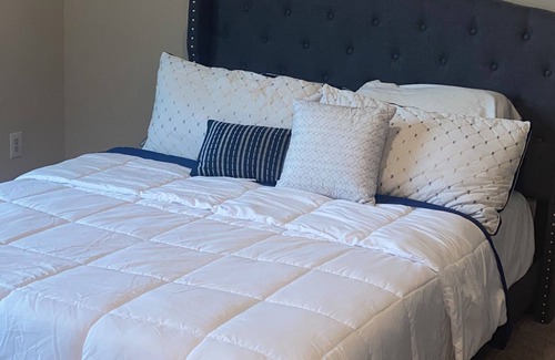 Barker Apartment | Charming 1-bedroom apartment in marvelous Houston with AC, fitness room, WiFi