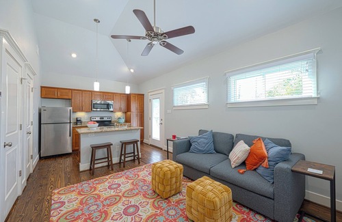 Greater Heights Apartment | Charming 1-bedroom Apartment in Stylish Houston Neighborhood