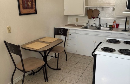 Midland Apartment | Charming 1-bedroom apartment near downtown Midland with WiFi and A/C