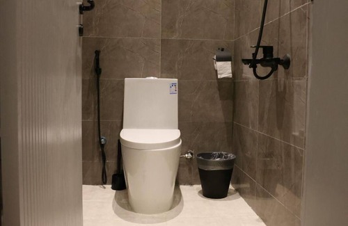 Jeddah Apartment | Charming 1-bedroom apartment in delightful Jeddah with AC, WiFi