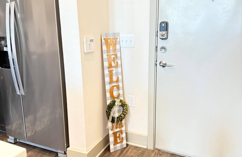 Frisco Original Donation Apartment | Charming 1-bedroom apartment in terrific Frisco with WiFi, fitness room