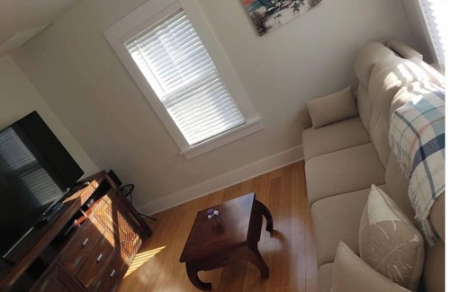 Lowell Apartment | Charming 1-bedroom apartment in nice Lowell with WiFi, AC