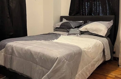Queens Apartment | Charming 1-bedroom apartment with WiFi, AC in delightful Queens
