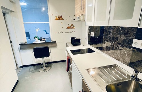 Heers Apartment | Charming 1-bedroom apartment in wonderful Heers with WiFi