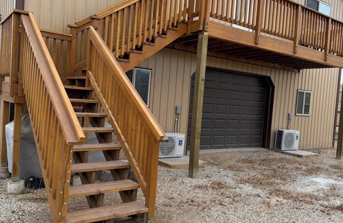 Elko Apartment | Charming 1-bedroom apartment in enchanting Elko with WiFi, AC