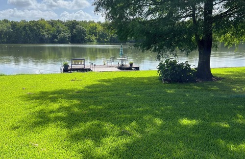 Patterson Cottage | Charming 1-bedroom cottage located on the Lower Atchafalaya River. AC & WIFI