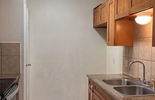 North Burnet Condo | Charming 1-bedroom condo in Domain area Austin with AC, fitness room, WiFi