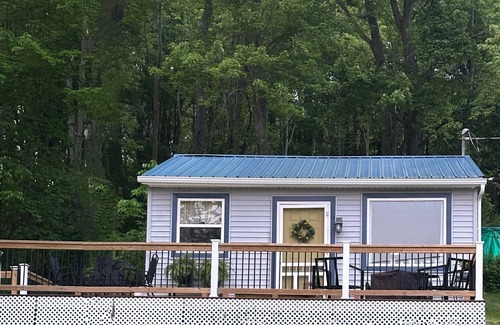 Cameron Mills Cottage | Charming 1-bedroom cottage in welcoming Cranberry Lake/Finger Lakes region