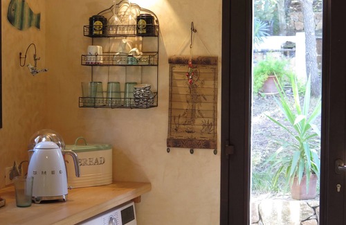 Trudda Cottage | Charming 1-bedroom cottage with WiFi, in the middle of the wood