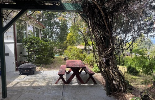 Sebastopol House | Charming 1-bedroom detached from main home in tranquil Sebastopol