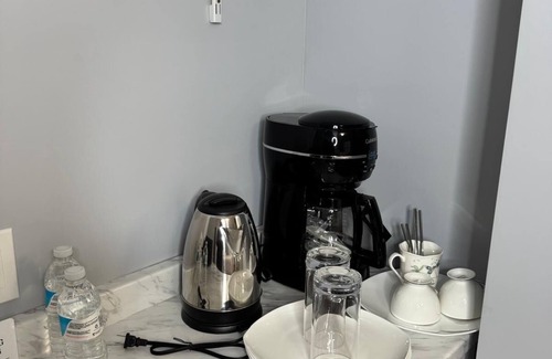 Uniondale House | Charming 1-bedroom house with WiFi, AC in delightful Uniondale