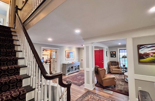 Newfane House | Charming 1-bedroom hotel in peaceful Newfane with AC, WiFi