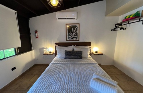 Adjuntas Hotel | Charming 1-bedroom hotel with AC, WiFi in gorgeous Garzas Ward, Adjuntas