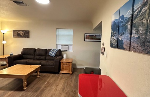 Corvallis House | Charming 1-bedroom house with AC, WiFi in delightful Corvallis