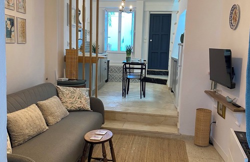 Estepa House | Charming 1-bedroom house with WiFi, AC, Plunge Pool, Estepa