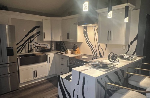 South Central Houston House | Charming 1-bedroom house Luxury Feel - Med Center/Midtown