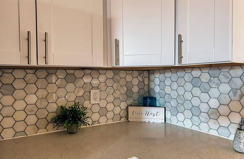 F. Q. Story House | Charming 1-bedroom house in delightful Phoenix with WiFi, AC