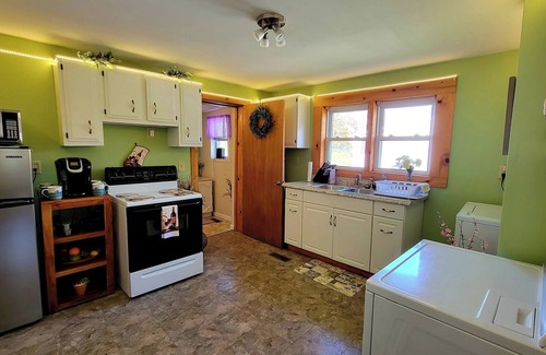 Kilsyth House | Charming 1-bedroom house on a lavender farm