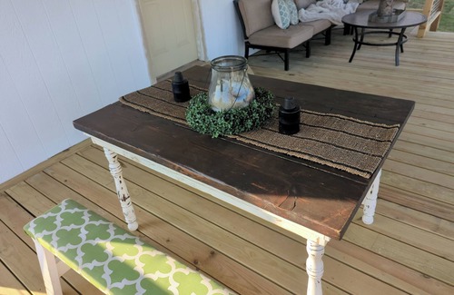 Wheatland House | Charming 1-bedroom house heat AC, WiFi in lovely Tuttle/Bridge Creek Oklahoma
