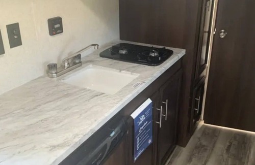Rockdale House | Charming 1-bedroom mobile home with WiFi, AC in nice Atlanta