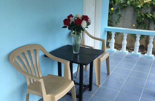 Zamboanguita House | Charming 1-bedroom house with AC, WiFi in delightful Zamboanguita.