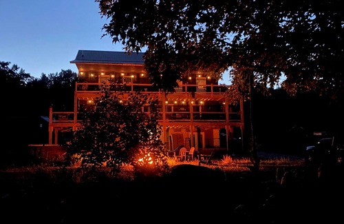 Jay Apartment | Charming 1-bedroom Studio, near Whiteface, new construction, amazing viewsn