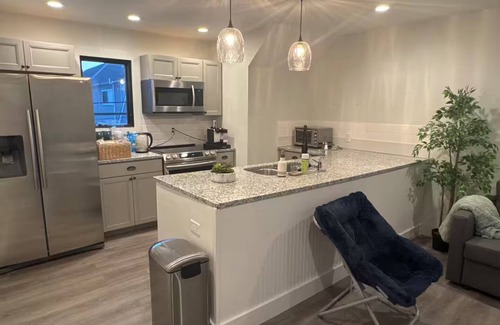 Herron Morton Apartment | Charming 1-bedroom carriage house apartment with private garage