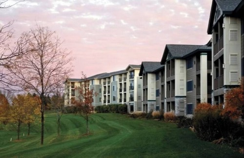 Lake Geneva Apartment | Charming 1-bedroom apartment in lovely Lake Geneva with AC, WiFi