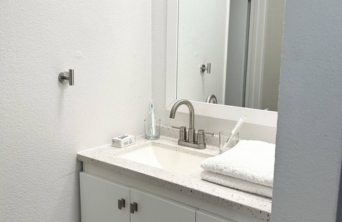 Pico - Robertson Apartment | Charming 1-bedroom apartment with AC and WiFi in marvelous Los Angeles
