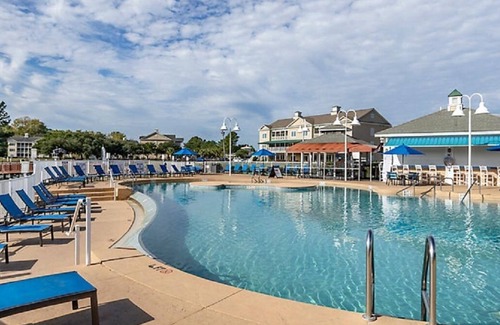 Myrtle Beach Apartment | Charming 1-bedroom apartment in amazing Myrtle Beach with WiFi, fitness room