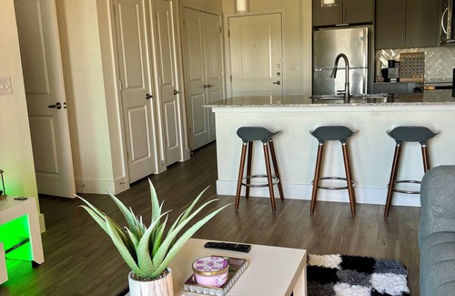Wetmore Apartment | Charming 1-bedroom apartment in marvelous San Antonio with WiFi, AC