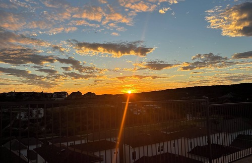 Wetmore Apartment | Charming 1-bedroom apartment in marvelous San Antonio with WiFi, AC