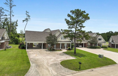 Springfield Villa | Charming 1 Bedroom Villa at Carter Plantation Golf Resort in Springfield, LA