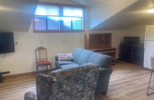 Thermopolis Apartment | Charming 1-bedroom apartment with WiFi, AC in quaint Thermopolis