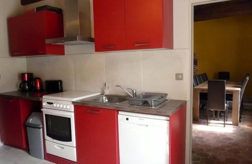 Rouvray-Saint-Florentin Cottage | Charming 12-Person Cottage with Garden, BBQ & Bikes near Chartres